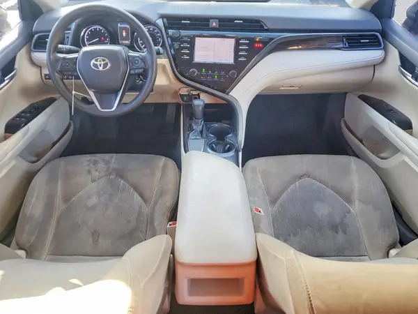 4T1B11HK0KU740155 2019 TOYOTA CAMRY - Image 8