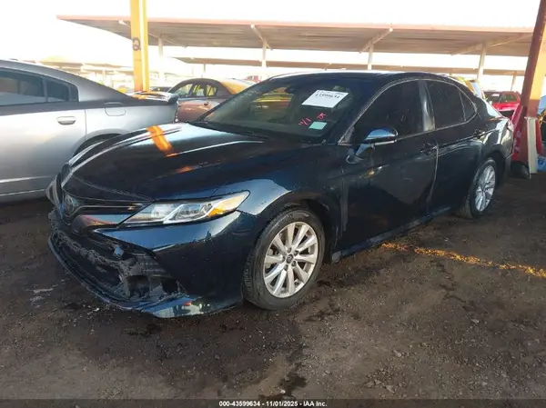4T1B11HK0KU741788 2019 TOYOTA CAMRY - Image 2
