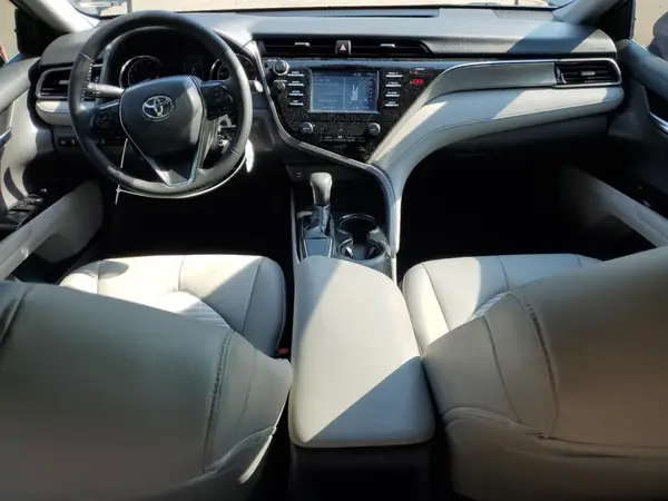 4T1B11HK0KU743962 2019 TOYOTA CAMRY - Image 8