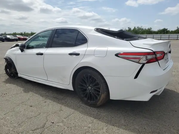 4T1B11HK0KU744321 2019 TOYOTA CAMRY - Image 2