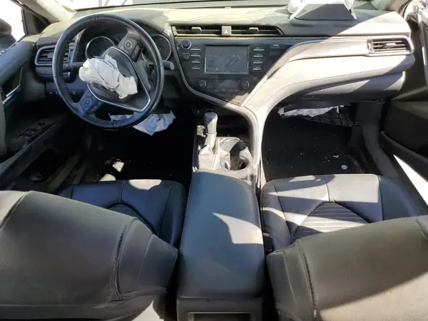 4T1B11HK0KU745338 2019 TOYOTA CAMRY - Image 8