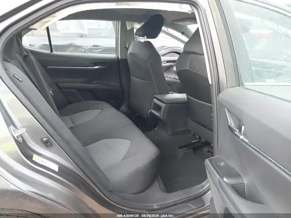 4T1B11HK0KU754606 2019 TOYOTA CAMRY - Image 8