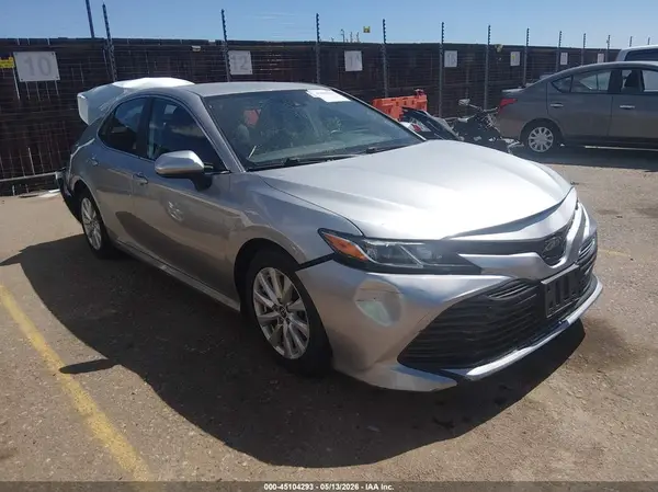 4T1B11HK0KU755318 2019 TOYOTA CAMRY - Image 1