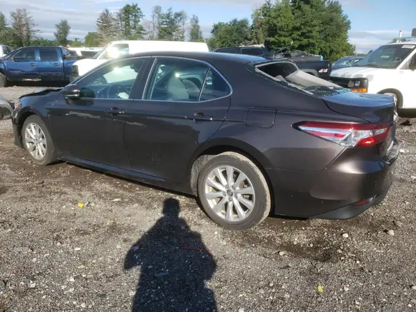 4T1B11HK0KU758090 2019 TOYOTA CAMRY - Image 2