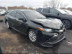 4T1B11HK0KU758526 2019 TOYOTA CAMRY