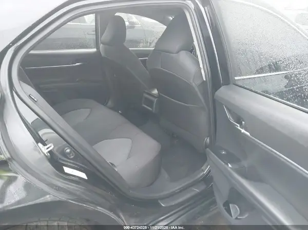 4T1B11HK0KU758526 2019 TOYOTA CAMRY - Image 8