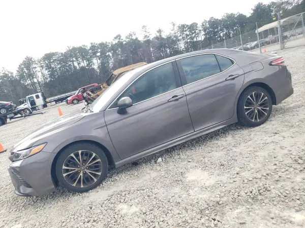 4T1B11HK0KU758929 2019 TOYOTA CAMRY - Image 1