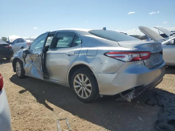 4T1B11HK0KU759465 2019 TOYOTA CAMRY - Image 2