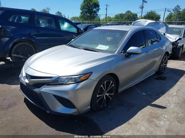 4T1B11HK0KU764780 2019 TOYOTA CAMRY - Image 2