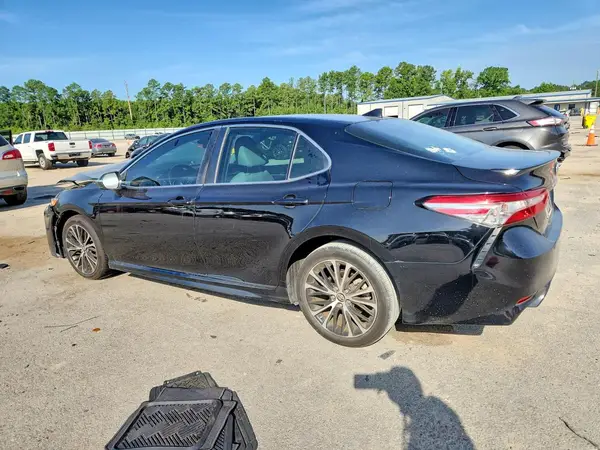 4T1B11HK0KU765010 2019 TOYOTA CAMRY - Image 2