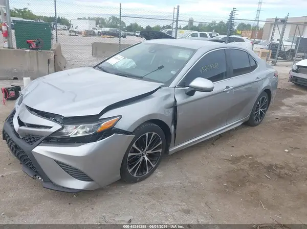 4T1B11HK0KU766870 2019 TOYOTA CAMRY - Image 2