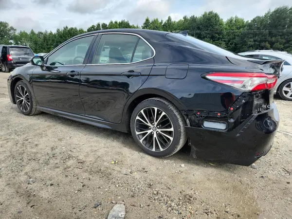 4T1B11HK0KU768991 2019 TOYOTA CAMRY - Image 2