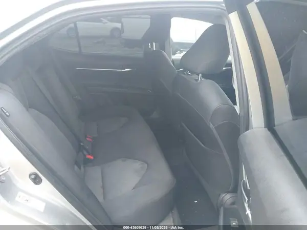 4T1B11HK0KU770157 2019 TOYOTA CAMRY - Image 8