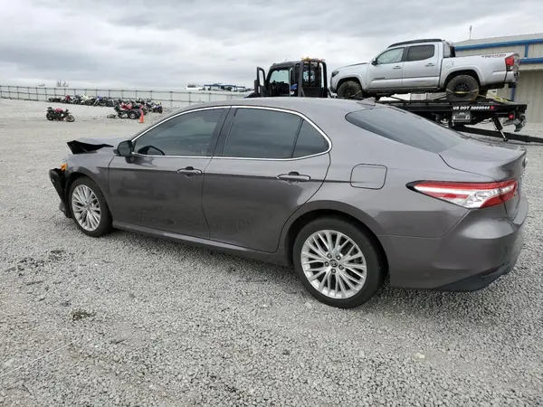 4T1B11HK0KU772099 2019 TOYOTA CAMRY - Image 2