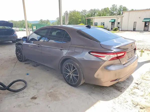4T1B11HK0KU777903 2019 TOYOTA CAMRY - Image 2