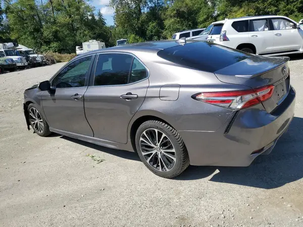 4T1B11HK0KU781286 2019 TOYOTA CAMRY - Image 2