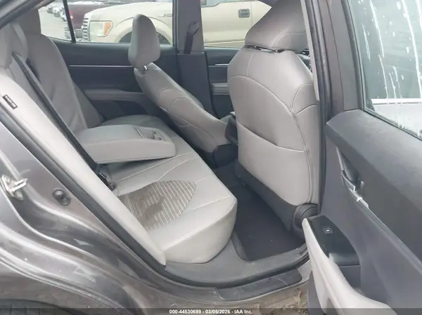 4T1B11HK0KU781644 2019 TOYOTA CAMRY - Image 8