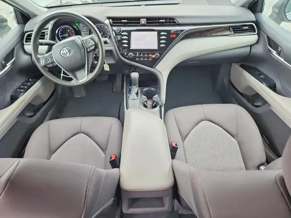 4T1B11HK0KU781952 2019 TOYOTA CAMRY - Image 8