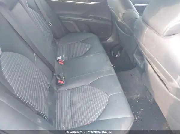 4T1B11HK0KU783880 2019 TOYOTA CAMRY - Image 8