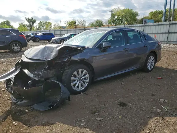 4T1B11HK0KU786181 2019 TOYOTA CAMRY - Image 1