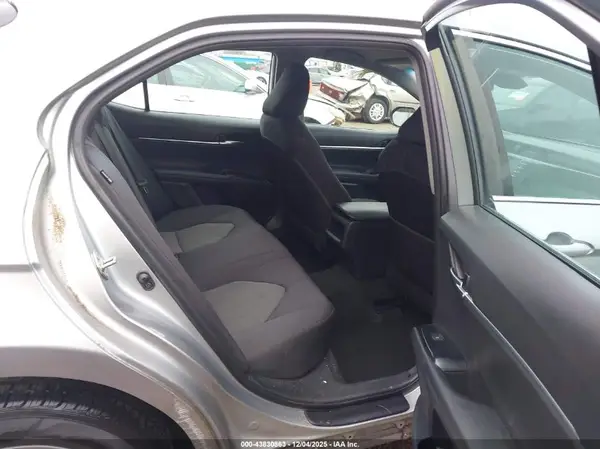 4T1B11HK0KU786388 2019 TOYOTA CAMRY - Image 8