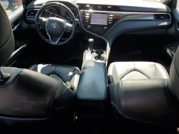 4T1B11HK0KU789372 2019 TOYOTA CAMRY - Image 8