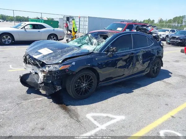 4T1B11HK0KU790070 2019 TOYOTA CAMRY - Image 1