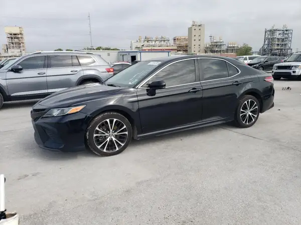 4T1B11HK0KU790733 2019 TOYOTA CAMRY - Image 1