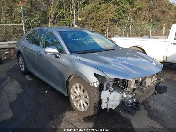 4T1B11HK0KU791767 2019 TOYOTA CAMRY - Image 1