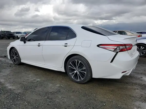 4T1B11HK0KU793003 2019 TOYOTA CAMRY - Image 2