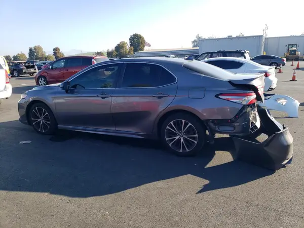 4T1B11HK0KU794393 2019 TOYOTA CAMRY - Image 2