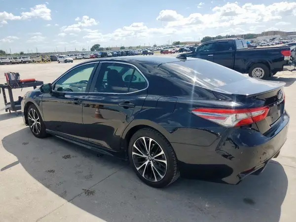 4T1B11HK0KU794720 2019 TOYOTA CAMRY - Image 2