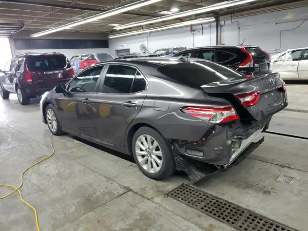 4T1B11HK0KU795947 2019 TOYOTA CAMRY - Image 2