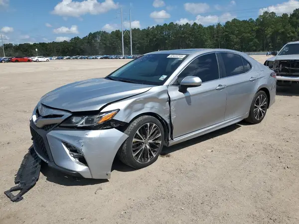 4T1B11HK0KU797049 2019 TOYOTA CAMRY - Image 1
