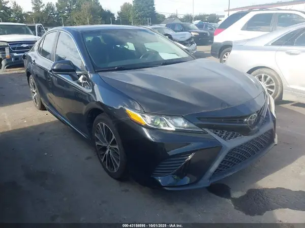 4T1B11HK0KU798301 2019 TOYOTA CAMRY - Image 1
