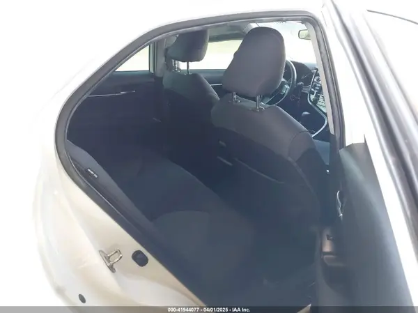 4T1B11HK0KU798847 2019 TOYOTA CAMRY - Image 8