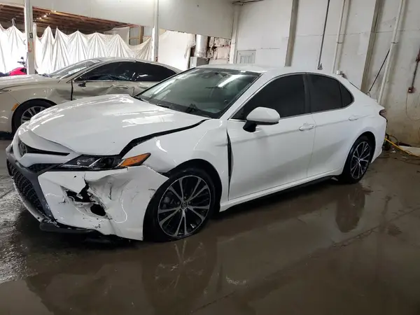 4T1B11HK0KU802301 2019 TOYOTA CAMRY - Image 1
