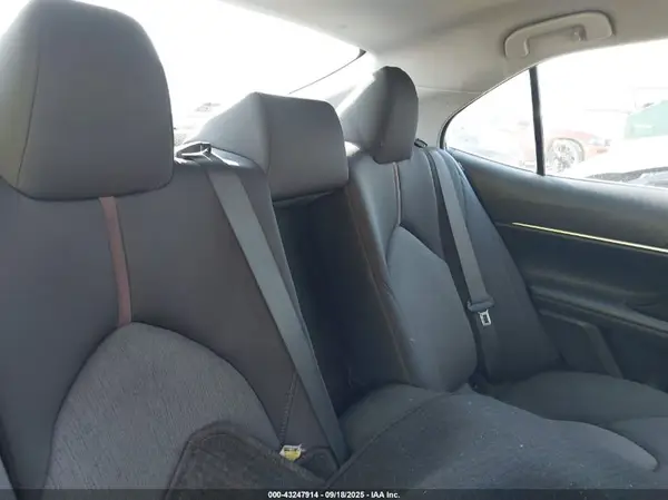 4T1B11HK0KU803531 2019 TOYOTA CAMRY - Image 8