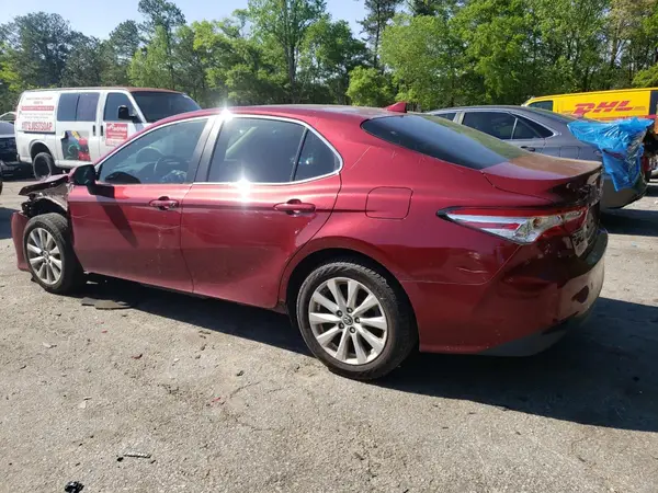 4T1B11HK0KU810494 2019 TOYOTA CAMRY - Image 2