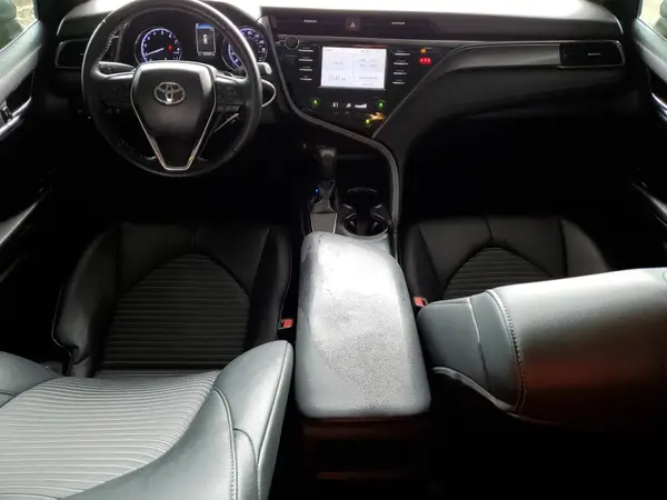 4T1B11HK0KU810785 2019 TOYOTA CAMRY - Image 8