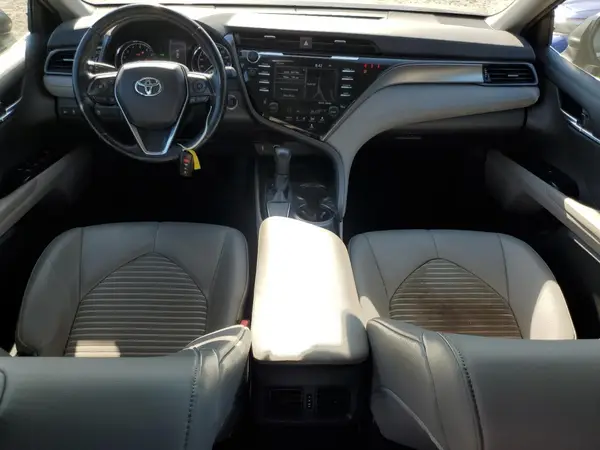 4T1B11HK0KU812097 2019 TOYOTA CAMRY - Image 8