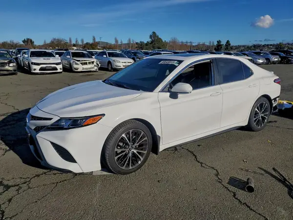 4T1B11HK0KU812147 2019 TOYOTA CAMRY - Image 1