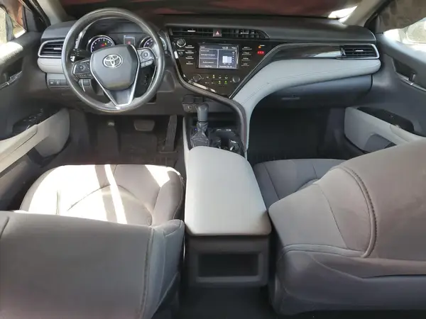 4T1B11HK0KU817333 2019 TOYOTA CAMRY - Image 8