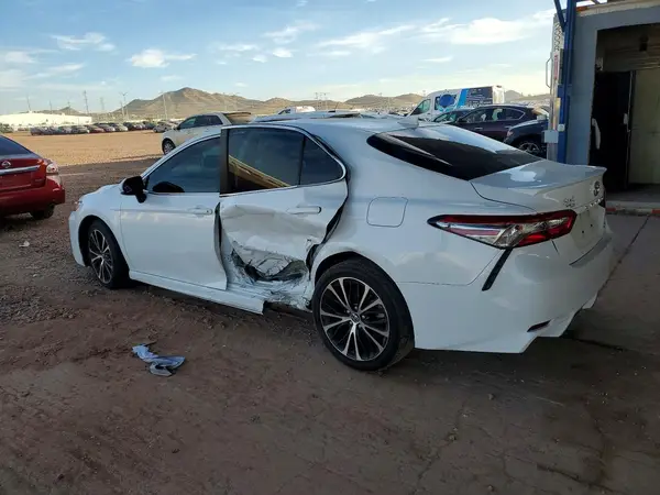 4T1B11HK0KU827375 2019 TOYOTA CAMRY - Image 2