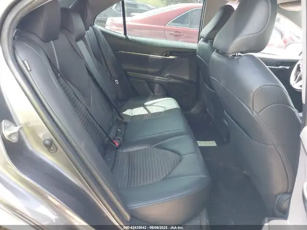 4T1B11HK0KU835489 2019 TOYOTA CAMRY - Image 8