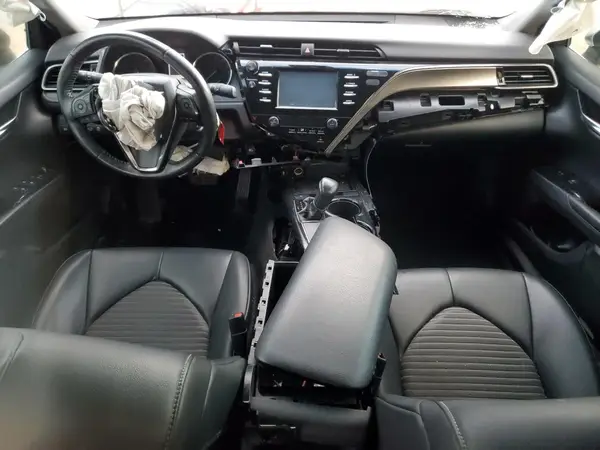 4T1B11HK0KU840238 2019 TOYOTA CAMRY - Image 8