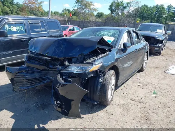 4T1B11HK0KU841910 2019 TOYOTA CAMRY - Image 2