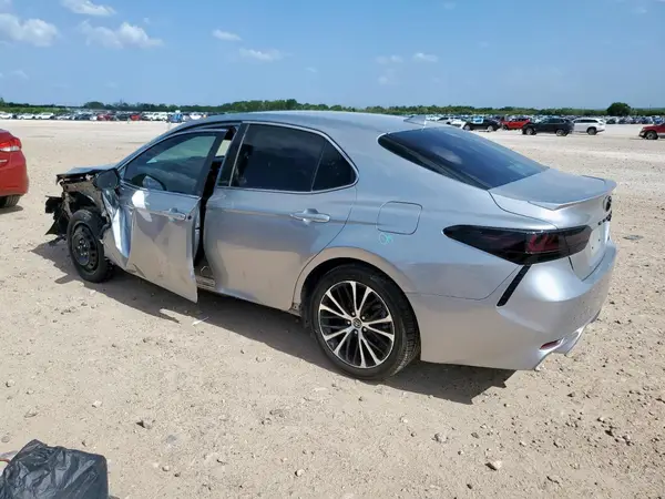 4T1B11HK0KU852468 2019 TOYOTA CAMRY - Image 2