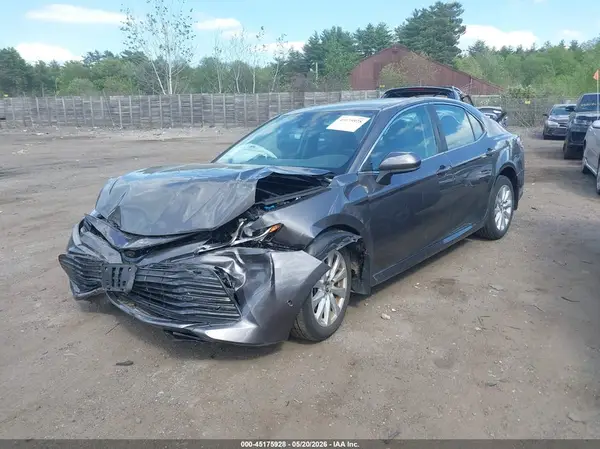 4T1B11HK0KU853278 2019 TOYOTA CAMRY - Image 2