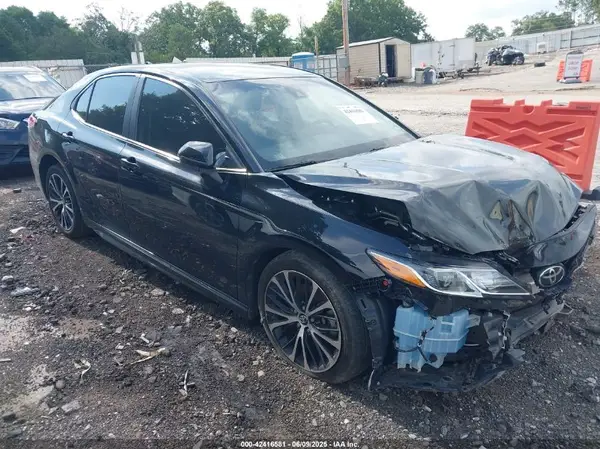 4T1B11HK0KU854530 2019 TOYOTA CAMRY - Image 1